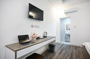 Yoko Airport Saigon Hotel