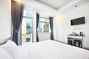 Yoko Airport Saigon Hotel