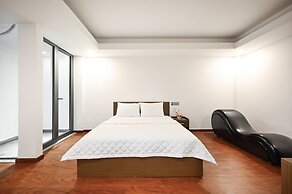 Yoko Airport Saigon Hotel