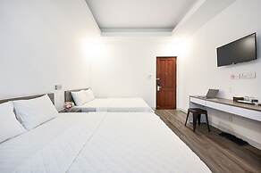 Yoko Airport Saigon Hotel