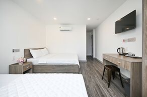 Yoko Airport Saigon Hotel