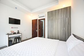 Yoko Airport Saigon Hotel