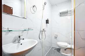 Yoko Airport Saigon Hotel