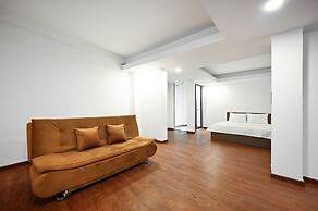 Yoko Airport Saigon Hotel