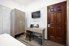 Yoko Airport Saigon Hotel