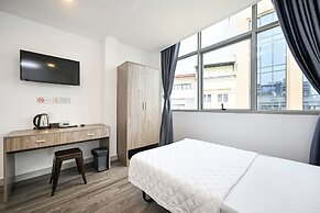 Yoko Airport Saigon Hotel