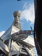 At RLiS House Namba Minami