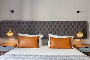 Minaret Suites & Apartments