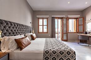 Minaret Suites & Apartments