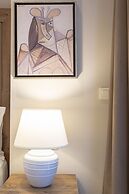 Minaret Suites & Apartments