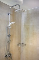 Minaret Suites & Apartments