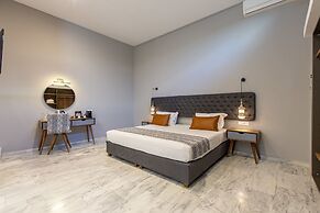 Minaret Suites & Apartments