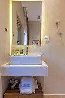 Minaret Suites & Apartments