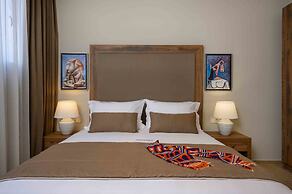 Minaret Suites & Apartments