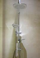 Minaret Suites & Apartments