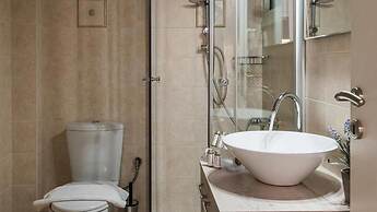 Minaret Suites & Apartments