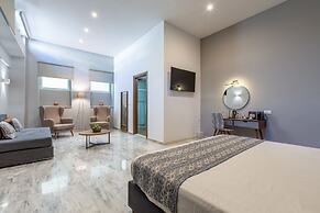 Minaret Suites & Apartments