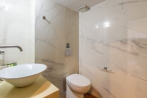 Minaret Suites & Apartments