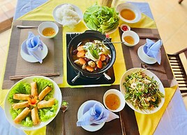 Mango Home Riverside