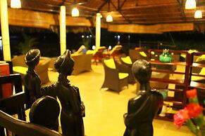 Mango Home Riverside