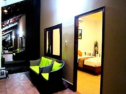 Mango Home Riverside