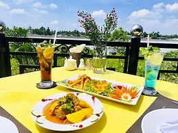 Mango Home Riverside