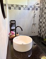 Mango Home Riverside