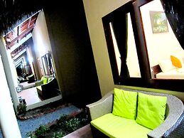 Mango Home Riverside