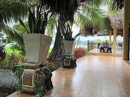 Mango Home Riverside