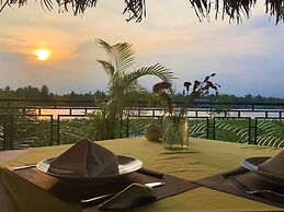 Mango Home Riverside