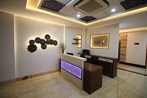 Hotel Majestique pune