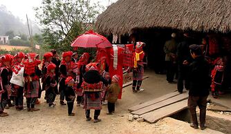 SapaAubergeDangtrung Hotel