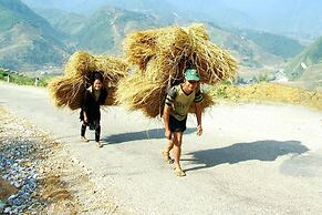SapaAubergeDangtrung Hotel