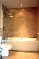 Shireburn Arms Hotel