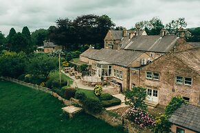 Shireburn Arms Hotel