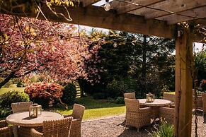 Shireburn Arms Hotel