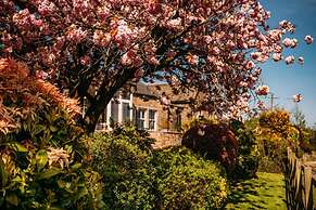 Shireburn Arms Hotel