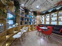 ibis Luoyang Train Station