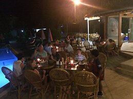 Gorkem Hotel & Apartments