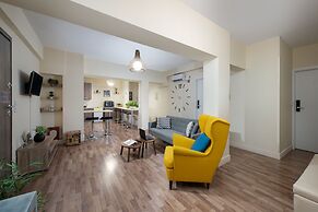 Enattica Syntagma Living