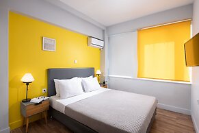 Enattica Syntagma Living