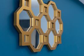 Enattica Syntagma Living