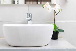 Enattica Syntagma Living