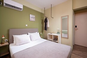 Enattica Syntagma Living