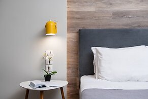 Enattica Syntagma Living