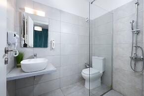 Enattica Syntagma Living