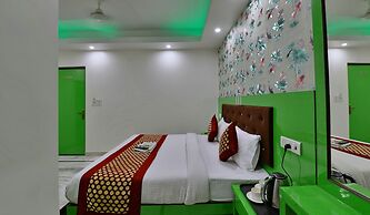 Hotel Noida International