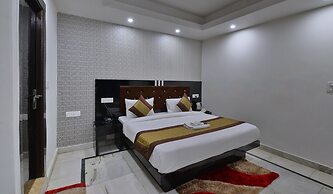 Hotel Noida International