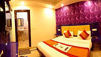 Hotel Noida International
