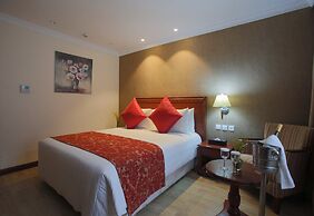 Sarova Woodlands Hotel